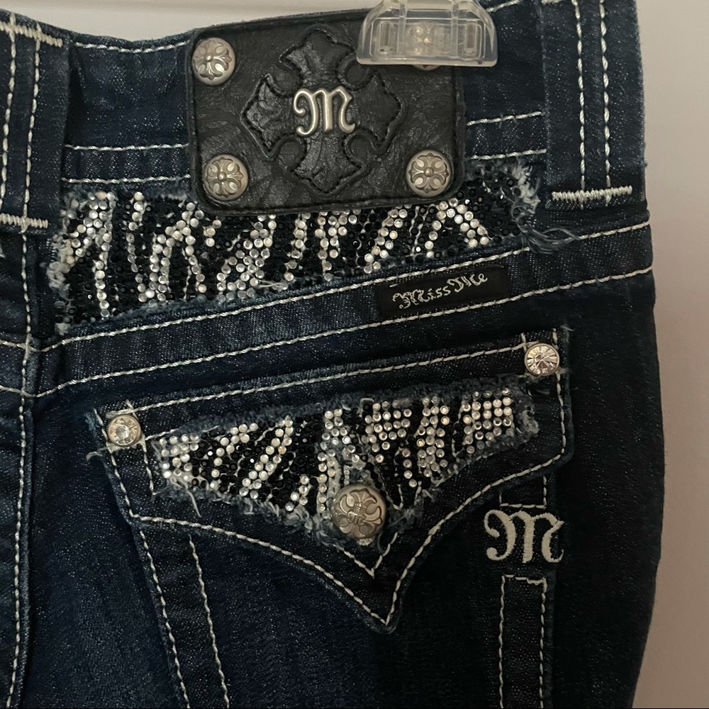 Miss Me Mid-rise, Jeans